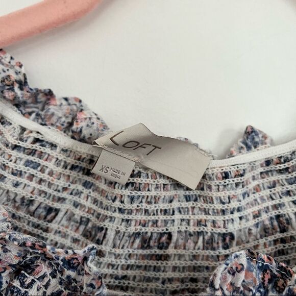 Ann Taylor Loft Floral Smocked Off The Shoulder Top XS - Picture 3 of 5